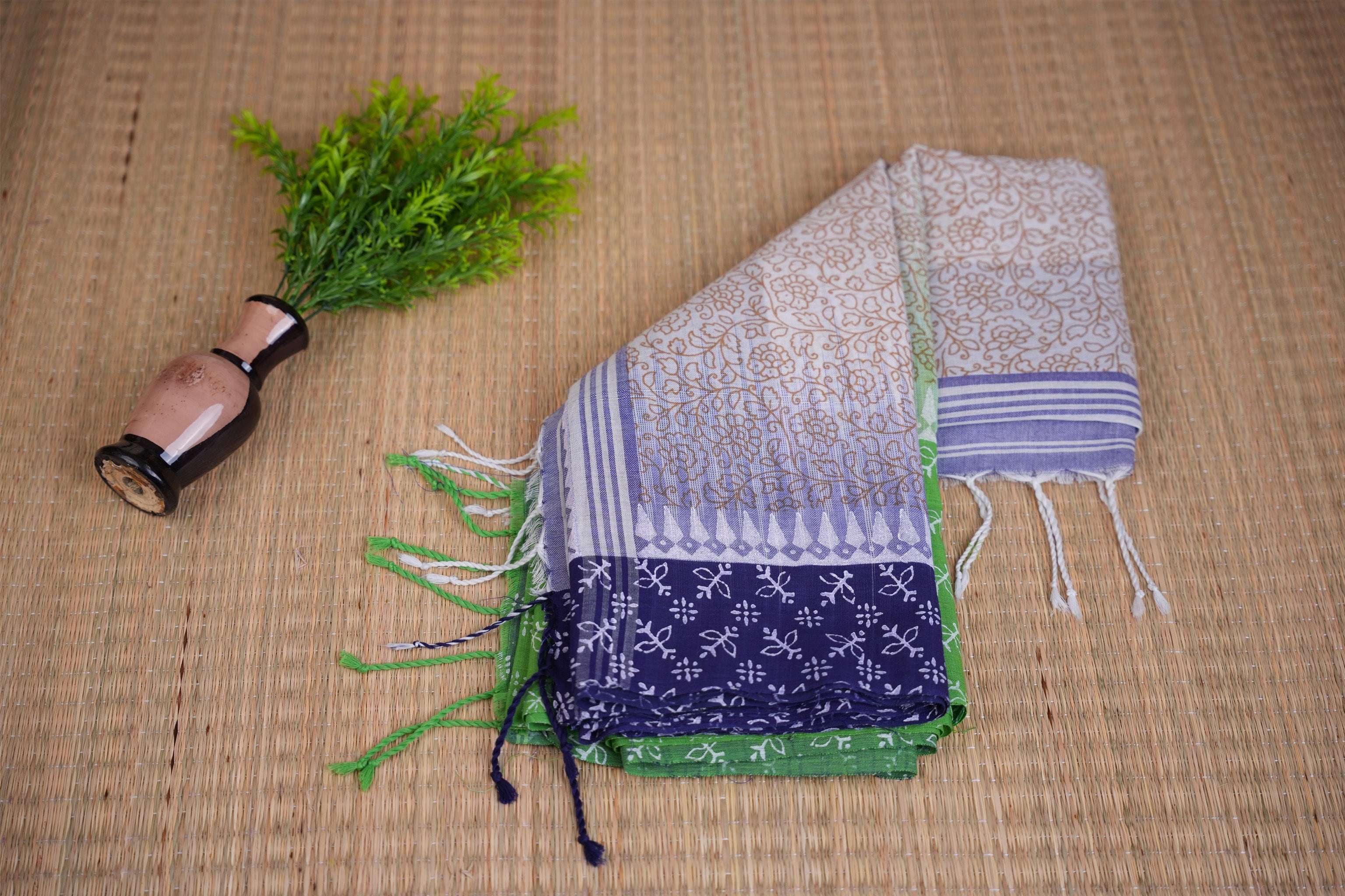 Manjari White Green & Blue