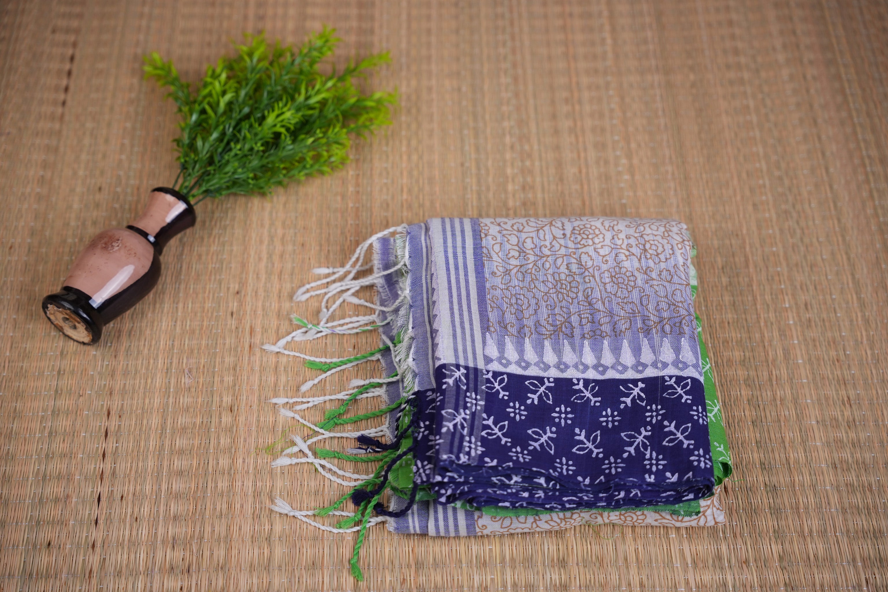 Manjari White Green & Blue