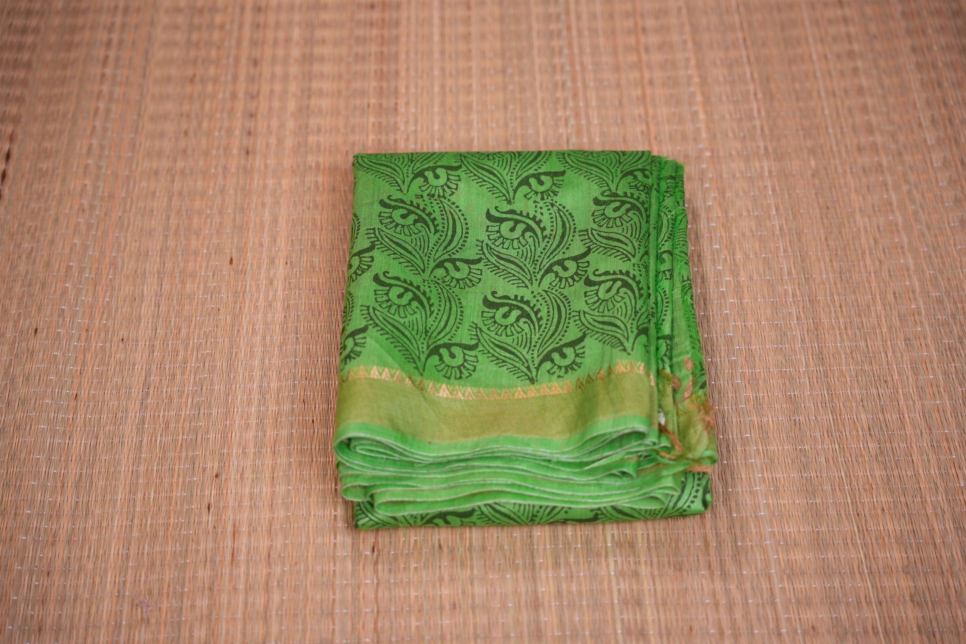 Porkadhir Parrot Green