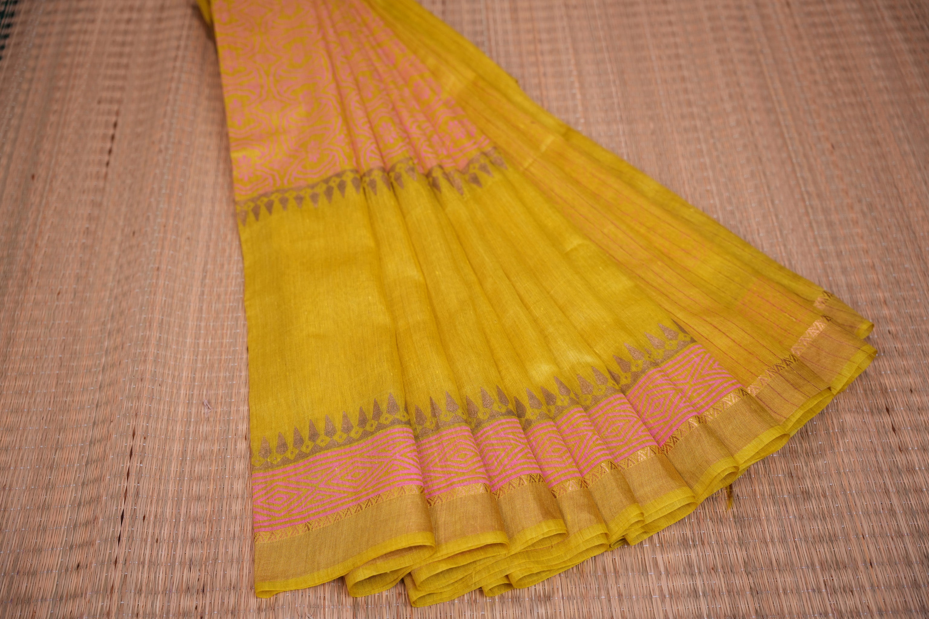 Porkadhir Yellow & Peach