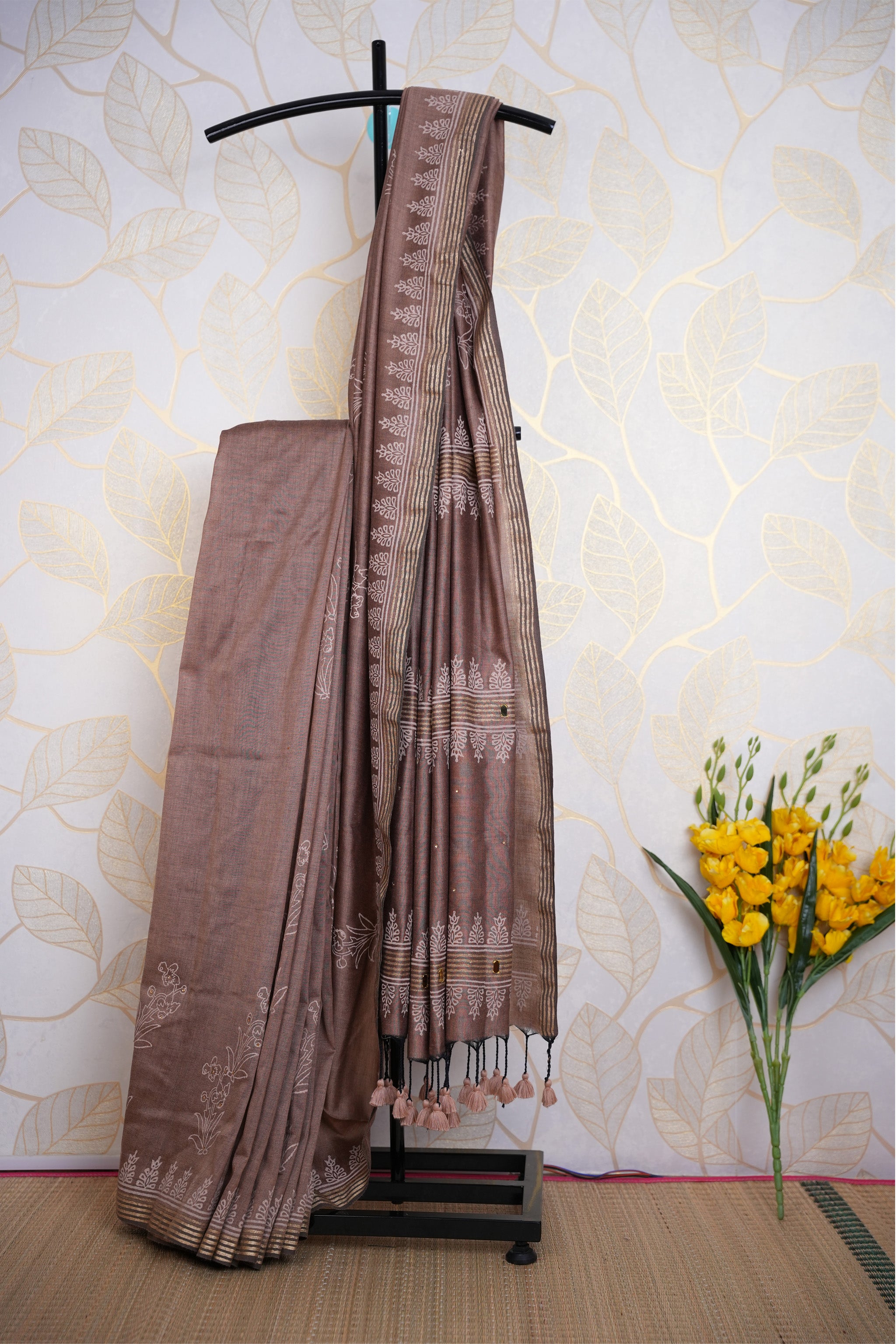 Manjari Chocolate Brown