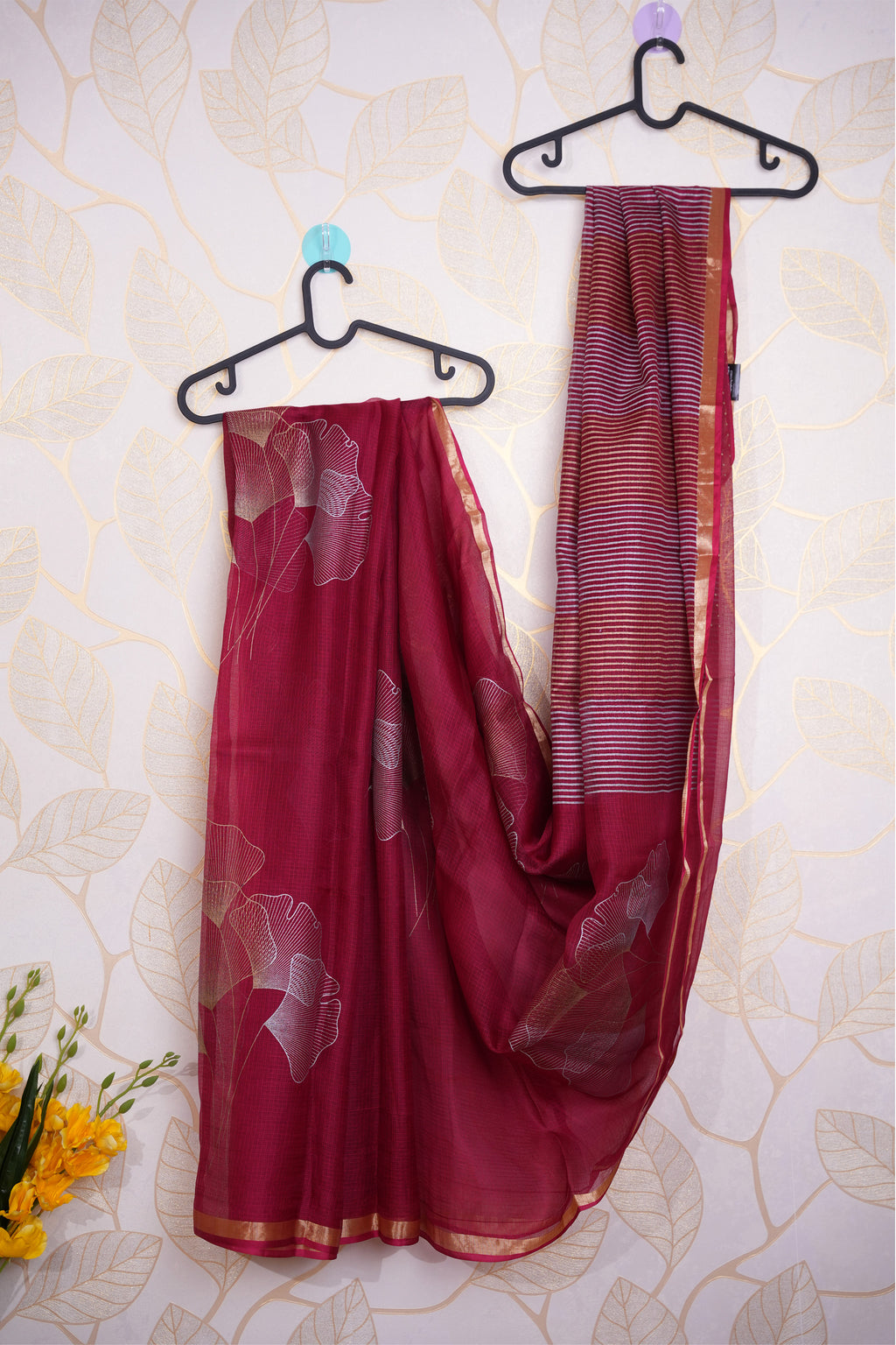 Thendral Maroon Tulip